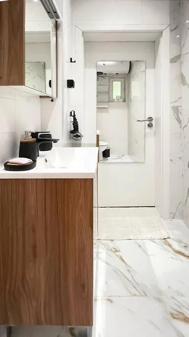 Apartment Urban Heaven Hideout, Cozy Condo In Prime Center Sofia